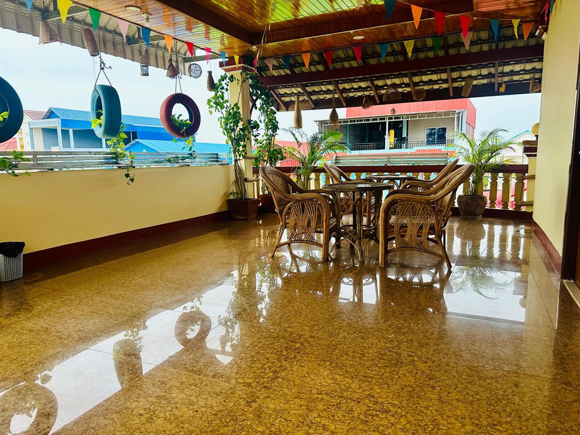 Stoeng Treng Savet Hostel מראה חיצוני תמונה